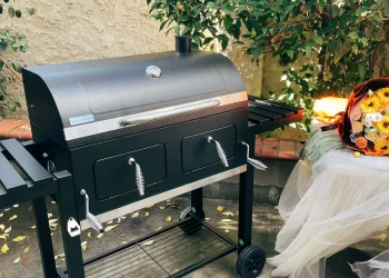 Captiva_Designs_Charcoal_Patio_Grill_with_2_Liftable_Enamel_Charcoal_Trays